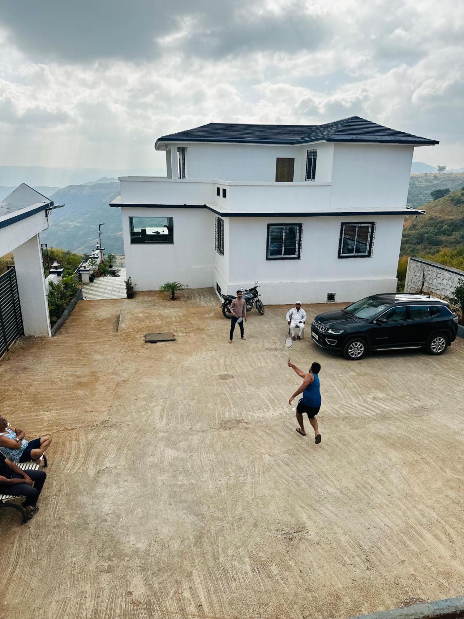 Patilwada Villa Satara Eksteriør billede